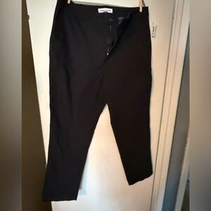 Amazon Essentials Women's High-Rise Slim-Fit Full-Length Straight-Leg Khaki Pant